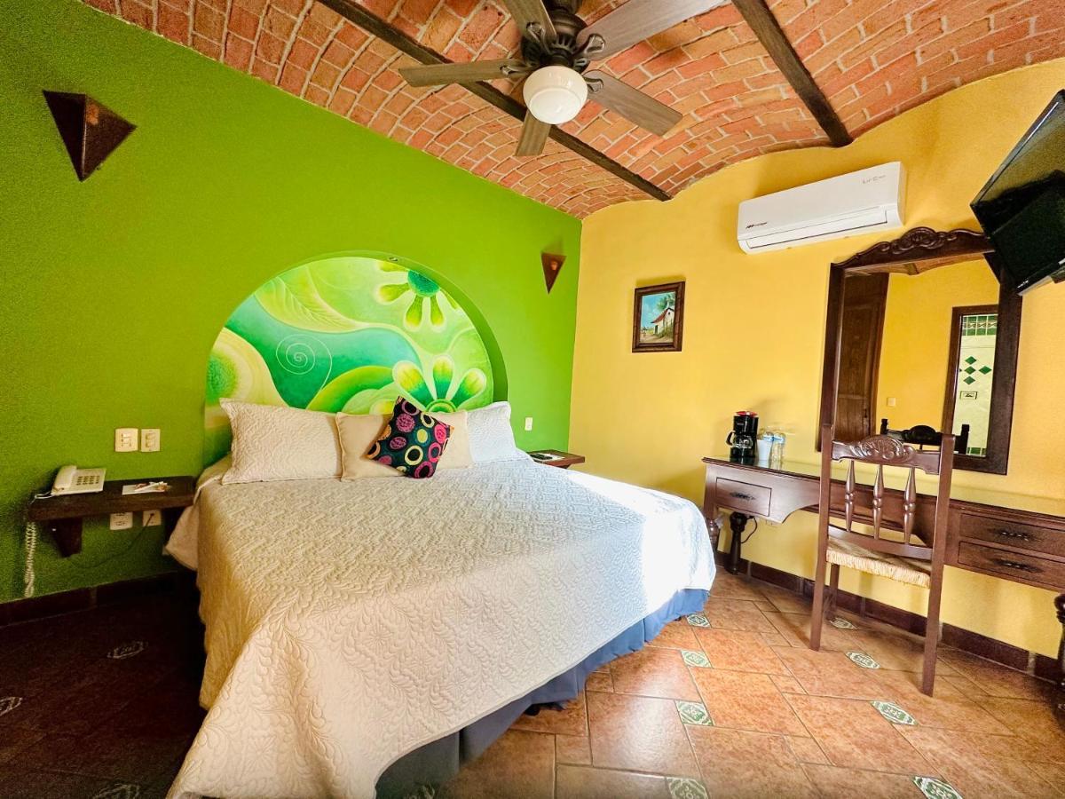 La Villa Del Ensueno Boutique Hotel Tlaquepaque Kültér fotó